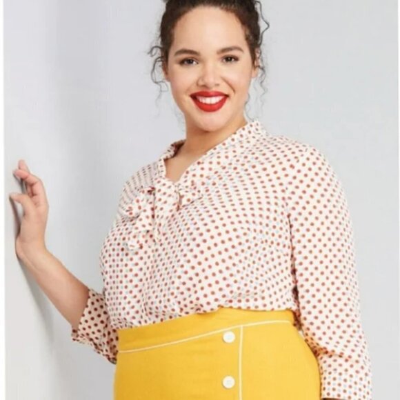 Modcloth Tie Neck Polka Dot Blouse - Picture 2 of 7